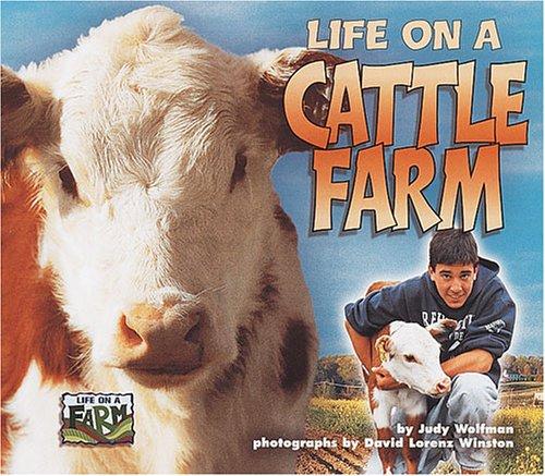 Life on a Cattle Farm (Life on a Farm) book cover